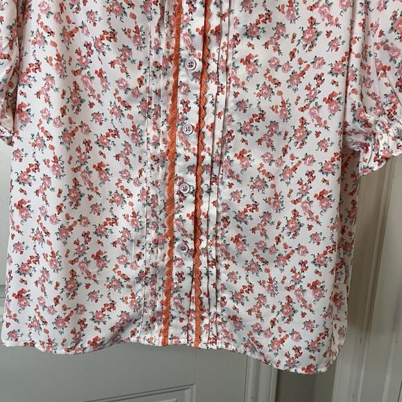 Ivy City Co Pink Floral Cottage Coquette Button Up Puff Sleeve Top Womens Size L - Picture 2 of 10